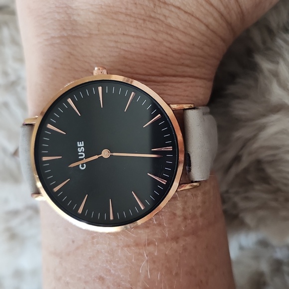 Cluse La Bohme Rose Gold And Gray Leather Band Watch - Picture 6 of 6